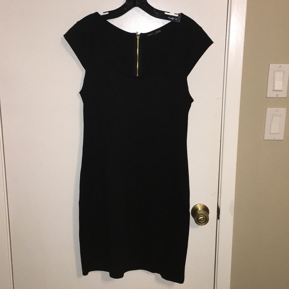 Black Express dress. Cap sleeves. Zipper back. 12